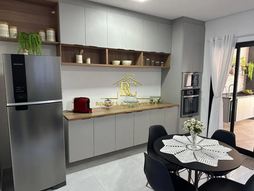 Foto 3 de Casa com 3 quartos à venda, 150m2 em Jardim dos Pinheiros, Atibaia - SP
