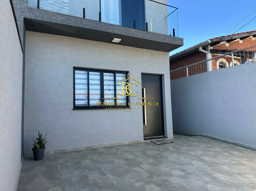 Foto 2 de Casa com 3 quartos à venda, 150m2 em Jardim dos Pinheiros, Atibaia - SP