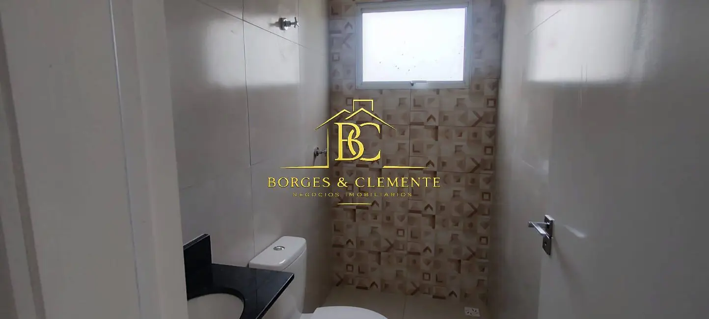 Foto 9 de Casa com 2 quartos à venda, 150m2 em Jardim Santo Antônio, Atibaia - SP