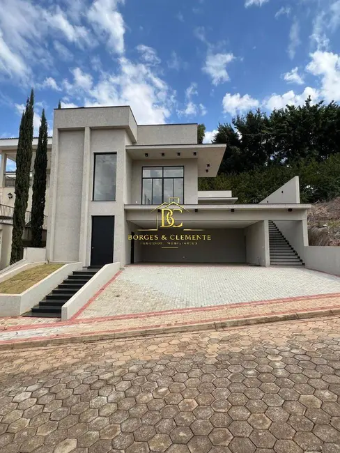 Casa com 3 quartos à venda, 216m2 em Jardim Bela Vista, Braganca Paulista - SP - imagem 4 Foto 4 de Casa com 3 quartos à venda, 216m2 em Jardim Bela Vista, Braganca Paulista - SP