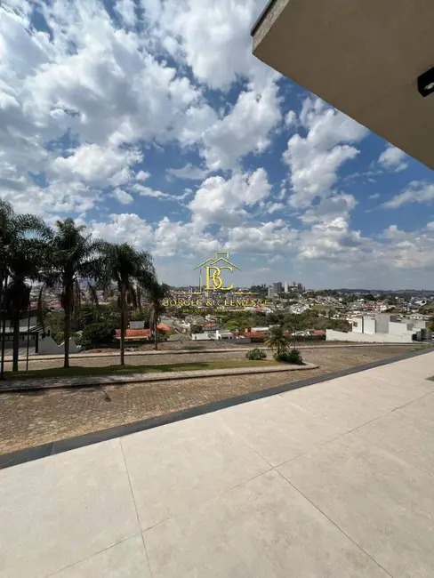 Casa com 3 quartos à venda, 216m2 em Jardim Bela Vista, Braganca Paulista - SP - imagem 9 Foto 9 de Casa com 3 quartos à venda, 216m2 em Jardim Bela Vista, Braganca Paulista - SP