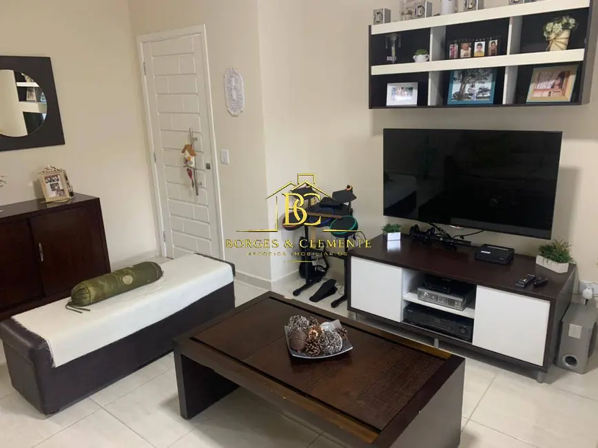 Casa com 3 quartos à venda, 140m2 em Jardim Paulista, Atibaia - SP - imagem 2 Foto 2 de Casa com 3 quartos à venda, 140m2 em Jardim Paulista, Atibaia - SP