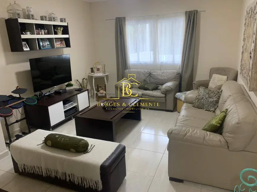 Casa com 3 quartos à venda, 140m2 em Jardim Paulista, Atibaia - SP - imagem 1 Foto 1 de Casa com 3 quartos à venda, 140m2 em Jardim Paulista, Atibaia - SP