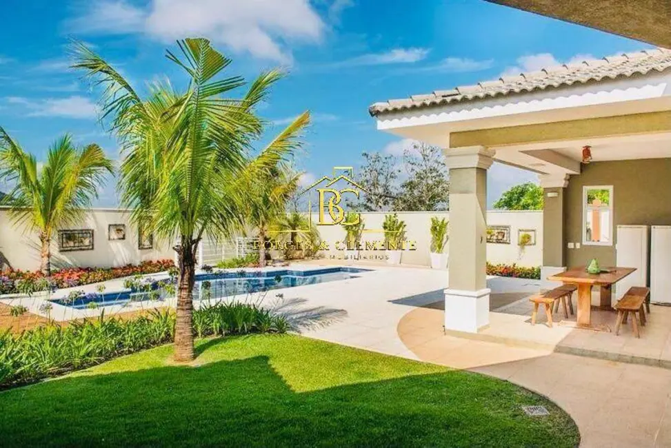 Casa com 4 quartos à venda, 480m2 em Condomínio Flamboyant-B, Atibaia - SP - imagem 2 Foto 2 de Casa com 4 quartos à venda, 480m2 em Condomínio Flamboyant-B, Atibaia - SP
