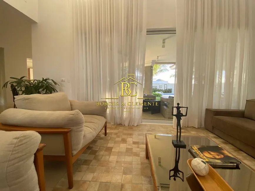 Casa com 4 quartos à venda, 480m2 em Condomínio Flamboyant-B, Atibaia - SP - imagem 6 Foto 6 de Casa com 4 quartos à venda, 480m2 em Condomínio Flamboyant-B, Atibaia - SP
