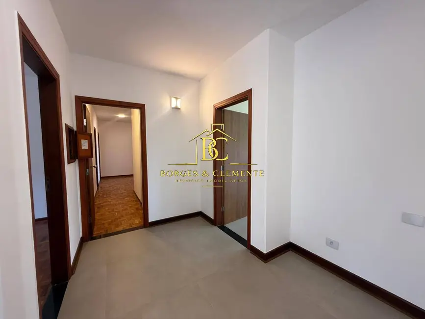 Foto 7 de Casa com 5 quartos à venda, 2152m2 em Vila Santista, Atibaia - SP