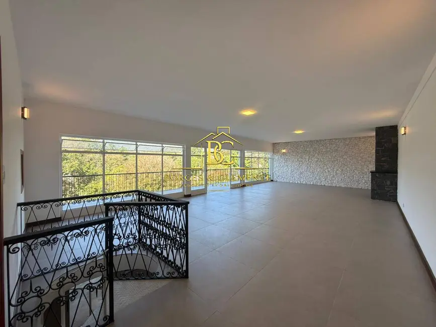 Foto 5 de Casa com 5 quartos à venda, 2152m2 em Vila Santista, Atibaia - SP