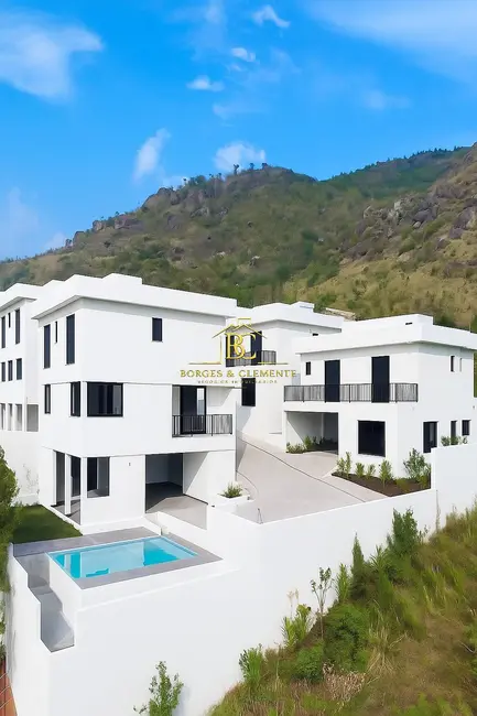 Casa com 5 quartos à venda, 184m2 em Parque Arco Iris, Atibaia - SP - imagem 1 Foto 1 de Casa com 5 quartos à venda, 184m2 em Parque Arco Iris, Atibaia - SP