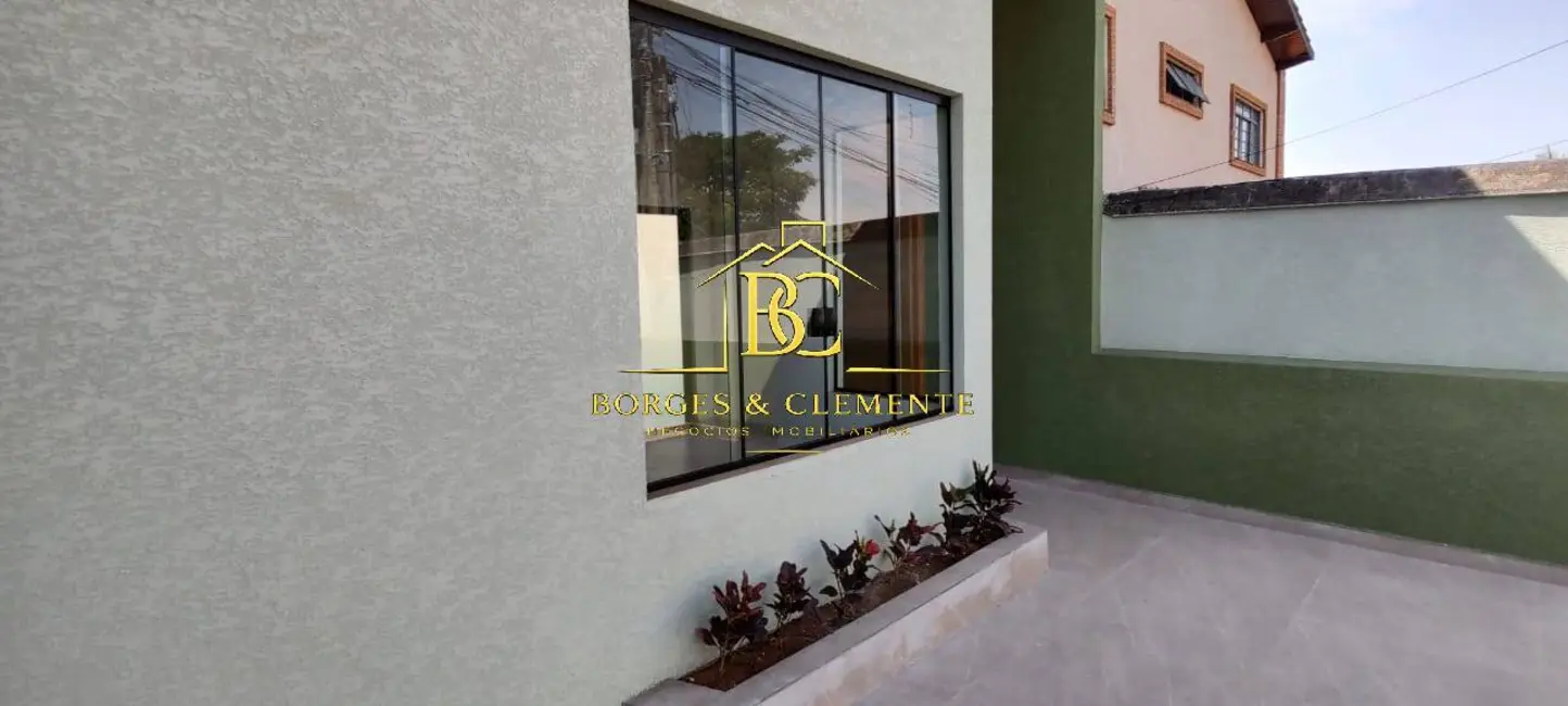 Casa com 3 quartos à venda, 175m2 em Jardim das Cerejeiras, Atibaia - SP - imagem 2 Foto 2 de Casa com 3 quartos à venda, 175m2 em Jardim das Cerejeiras, Atibaia - SP