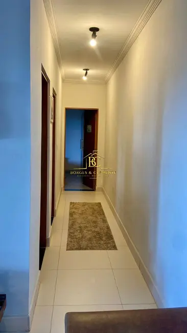 Foto 8 de Casa com 2 quartos à venda, 150m2 em Estância Santa Maria do Laranjal, Atibaia - SP