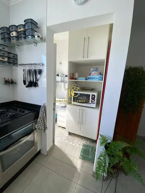 Foto 3 de Casa com 2 quartos à venda, 100m2 em Boa Vista, Atibaia - SP