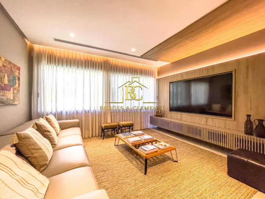 Foto 9 de Casa com 3 quartos à venda, 630m2 em Vila Santista, Atibaia - SP
