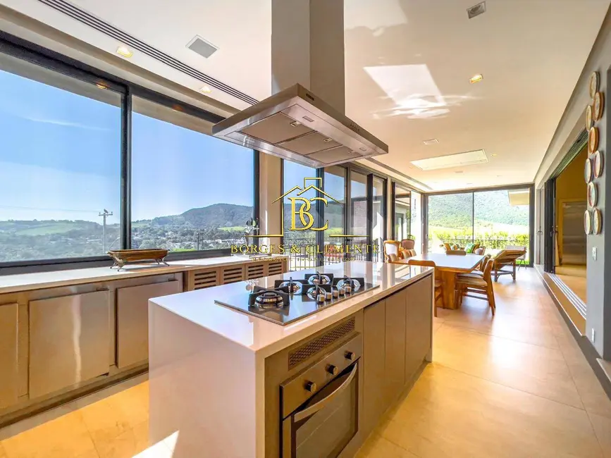 Foto 4 de Casa com 3 quartos à venda, 630m2 em Vila Santista, Atibaia - SP