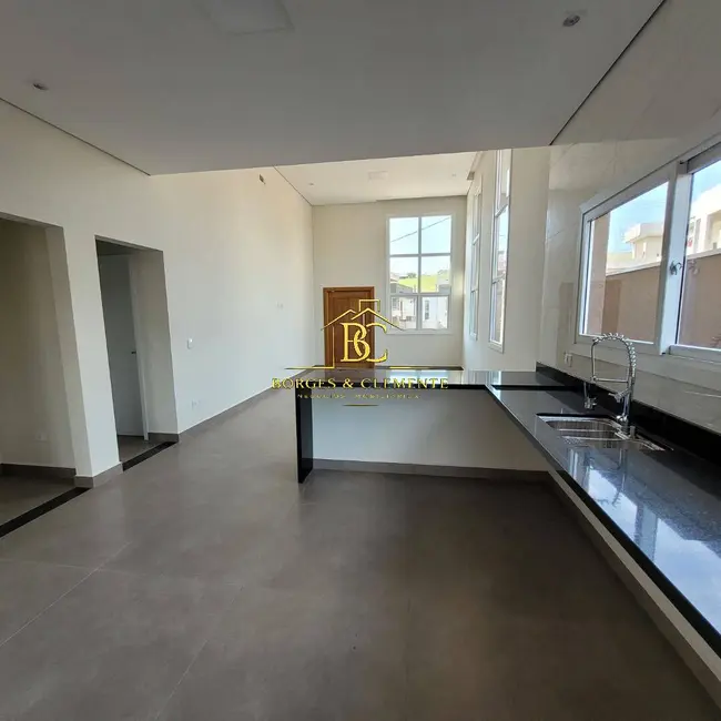 Foto 1 de Casa com 3 quartos à venda, 190m2 em Jardim dos Pinheiros, Atibaia - SP