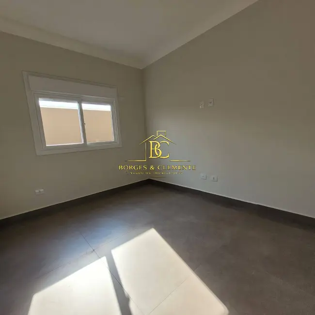 Foto 2 de Casa com 3 quartos à venda, 190m2 em Jardim dos Pinheiros, Atibaia - SP