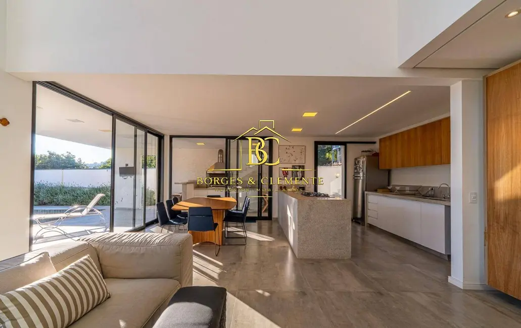 Foto 1 de Casa com 4 quartos à venda, 314m2 em Condomínio Porto Atibaia, Atibaia - SP