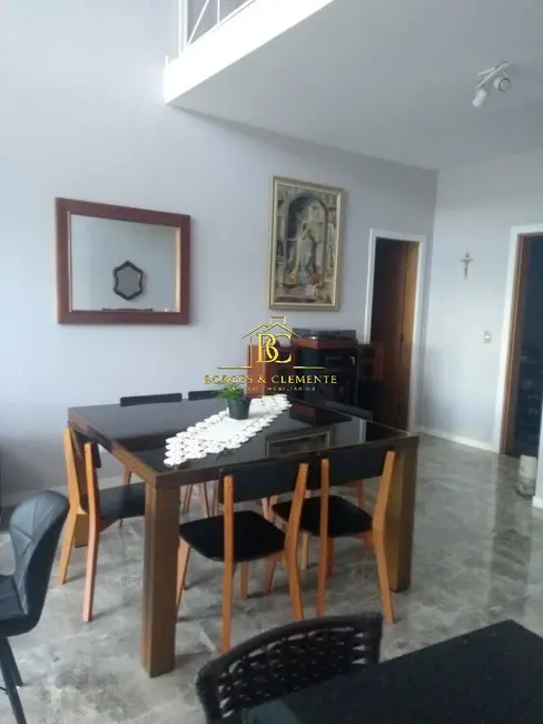 Foto 9 de Casa com 3 quartos à venda, 230m2 em Vila Petrópolis, Atibaia - SP