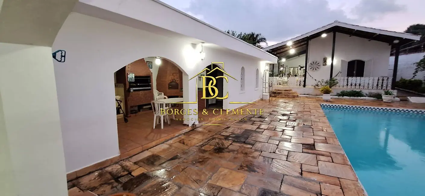 Casa com 4 quartos à venda, 398m2 em Vila Esperia ou Giglio, Atibaia - SP - imagem 2 Foto 2 de Casa com 4 quartos à venda, 398m2 em Vila Esperia ou Giglio, Atibaia - SP