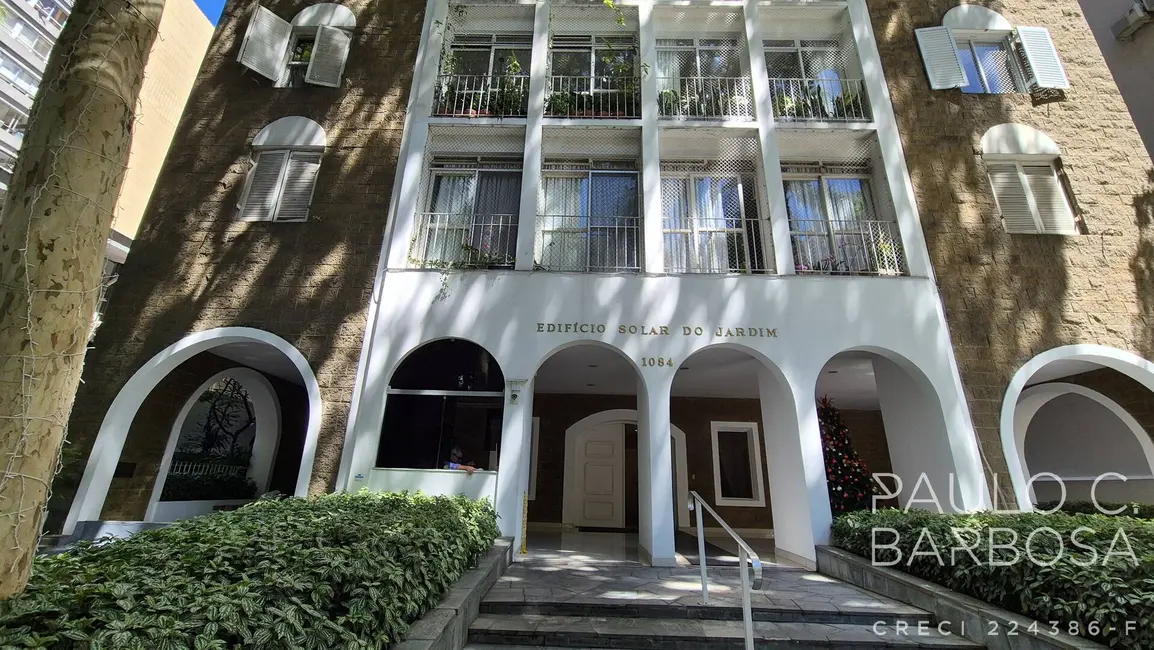 Foto 4 de Apartamento com 2 quartos à venda, 143m2 em Cerqueira César, São Paulo - SP