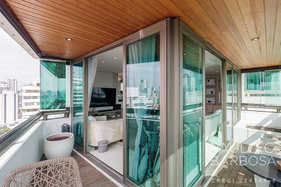 Foto 8 de Apartamento com 4 quartos à venda, 246m2 em Aclimação, São Paulo - SP
