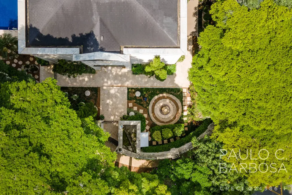 Foto 3 de Casa com 5 quartos à venda, 584m2 em Alto de Pinheiros, São Paulo - SP