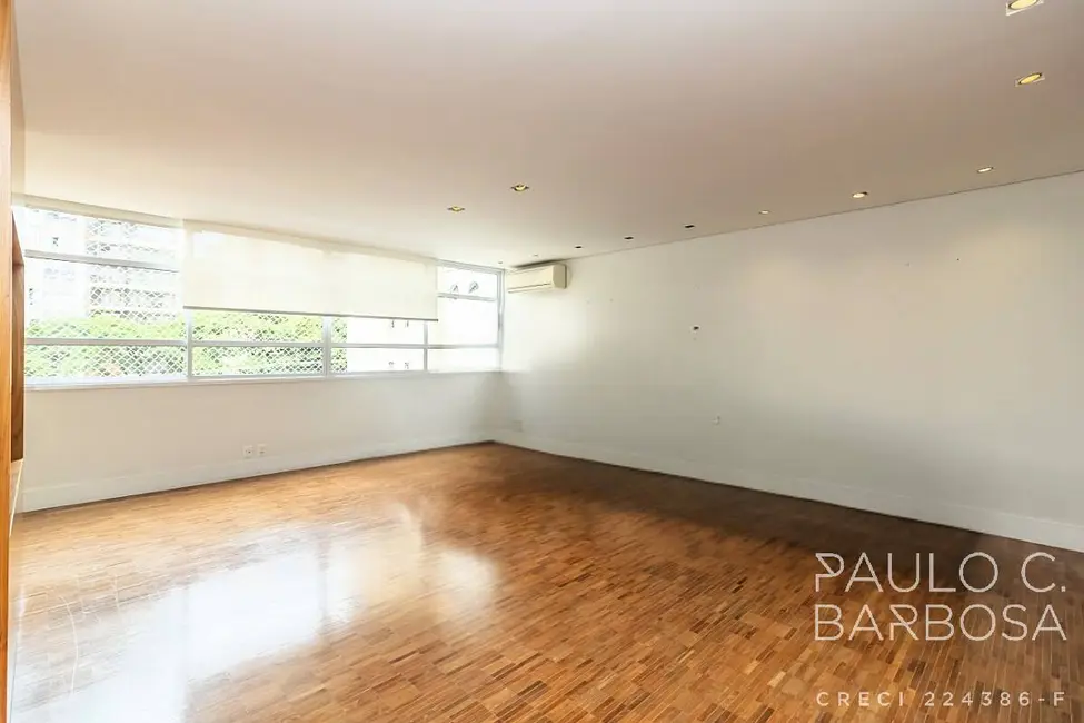Foto 2 de Apartamento com 3 quartos à venda, 213m2 em Cerqueira César, São Paulo - SP