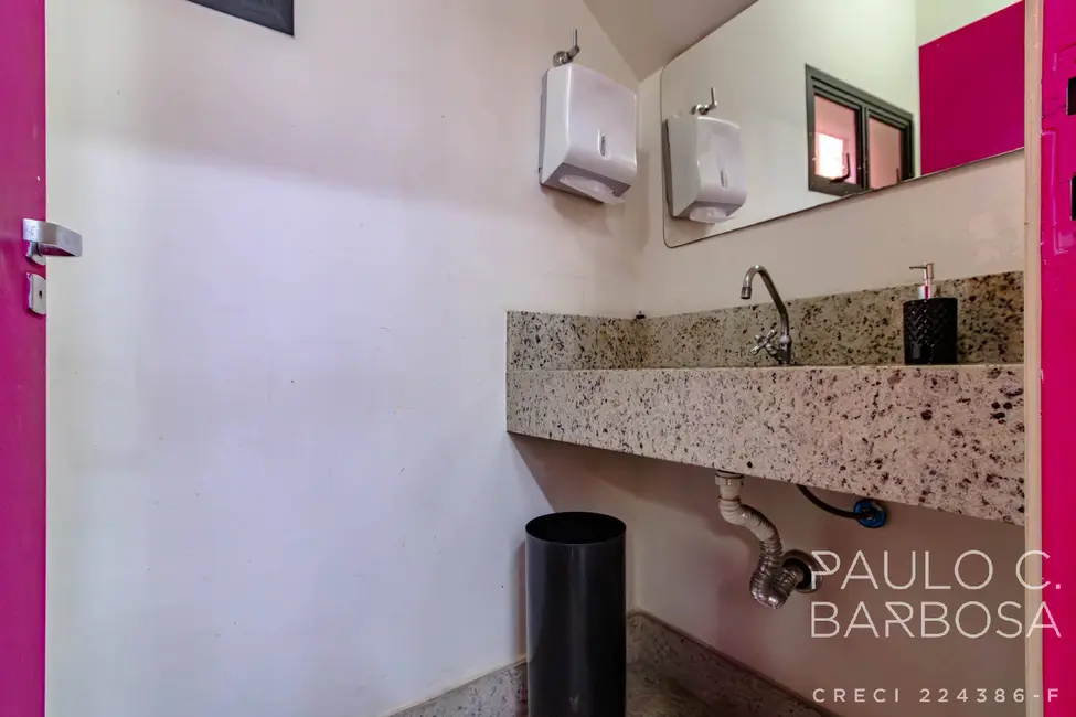 Foto 3 de Sala Comercial à venda e para alugar, 220m2 em Sumarezinho, São Paulo - SP