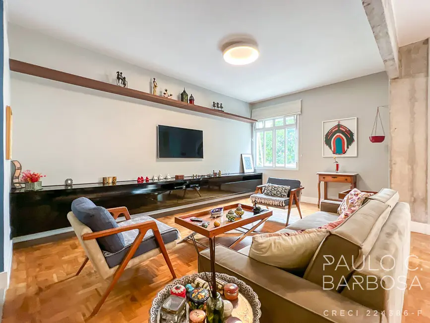 Apartamento com 3 quartos à venda, 170m2 em Santa Cecília, São Paulo - SP - imagem 1 Foto 1 de Apartamento com 3 quartos à venda, 170m2 em Santa Cecília, São Paulo - SP