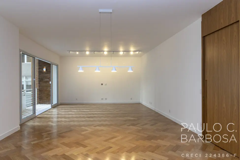 Apartamento com 3 quartos à venda, 169m2 em Jardim Paulista, São Paulo - SP - imagem 4 Foto 4 de Apartamento com 3 quartos à venda, 169m2 em Jardim Paulista, São Paulo - SP