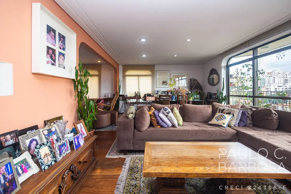Foto 6 de Apartamento com 3 quartos à venda, 182m2 em Santa Cecília, São Paulo - SP