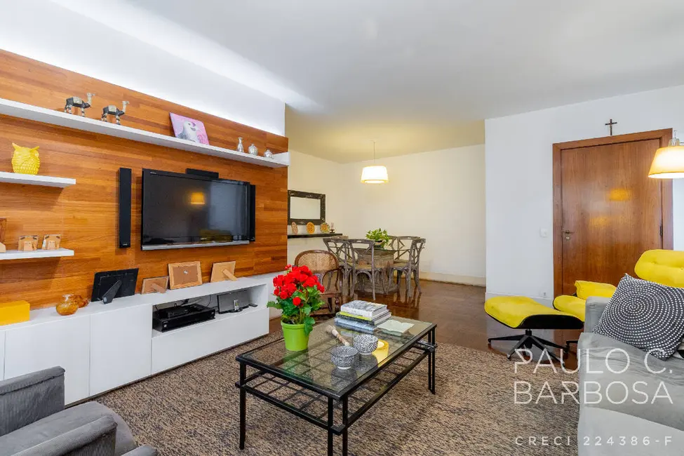Foto 2 de Apartamento com 3 quartos à venda, 138m2 em Itaim Bibi, São Paulo - SP
