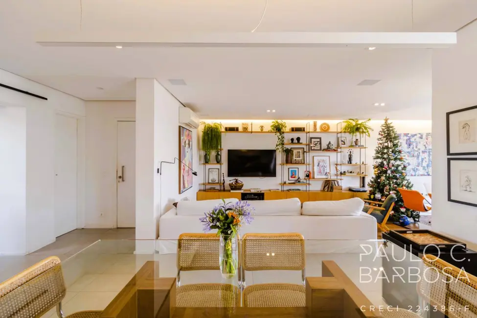 Apartamento com 3 quartos à venda, 165m2 em Pinheiros, São Paulo - SP - imagem 2 Foto 2 de Apartamento com 3 quartos à venda, 165m2 em Pinheiros, São Paulo - SP