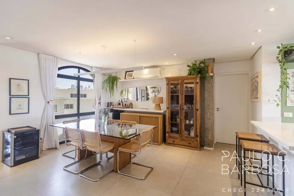 Apartamento com 3 quartos à venda, 165m2 em Pinheiros, São Paulo - SP - imagem 3 Foto 3 de Apartamento com 3 quartos à venda, 165m2 em Pinheiros, São Paulo - SP