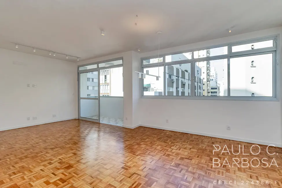 Foto 2 de Apartamento com 2 quartos à venda, 107m2 em Jardim Paulista, São Paulo - SP