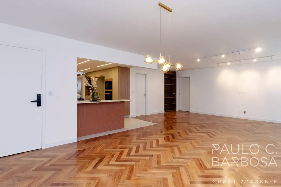Foto 3 de Apartamento com 3 quartos à venda, 155m2 em Itaim Bibi, São Paulo - SP