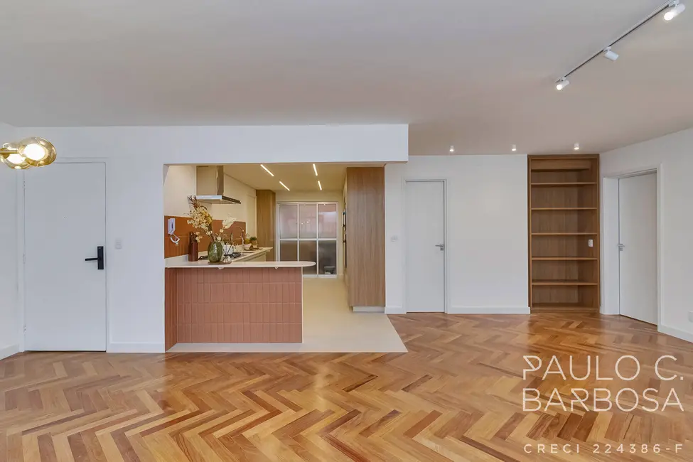 Foto 2 de Apartamento com 3 quartos à venda, 155m2 em Itaim Bibi, São Paulo - SP