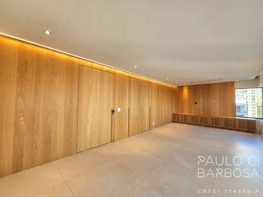 Foto 7 de Apartamento com 4 quartos à venda, 192m2 em Campo Belo, São Paulo - SP