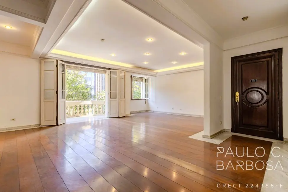 Apartamento com 2 quartos à venda, 229m2 em Higienópolis, São Paulo - SP - imagem 2 Foto 2 de Apartamento com 2 quartos à venda, 229m2 em Higienópolis, São Paulo - SP