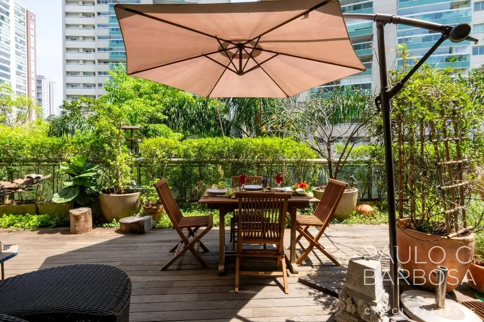 Apartamento com 3 quartos à venda, 250m2 em Vila Suzana, São Paulo - SP - imagem 2 Foto 2 de Apartamento com 3 quartos à venda, 250m2 em Vila Suzana, São Paulo - SP