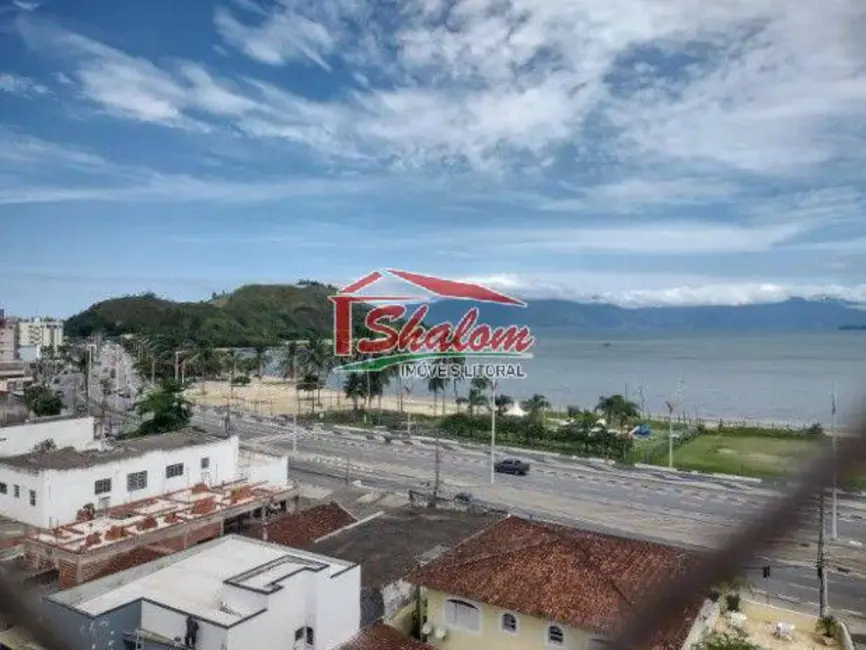 Foto 4 de Apartamento com 4 quartos à venda, 158m2 em Sumaré, Caraguatatuba - SP