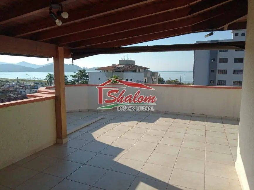 Foto 5 de Cobertura com 3 quartos à venda e para alugar, 100m2 em Indaiá, Caraguatatuba - SP