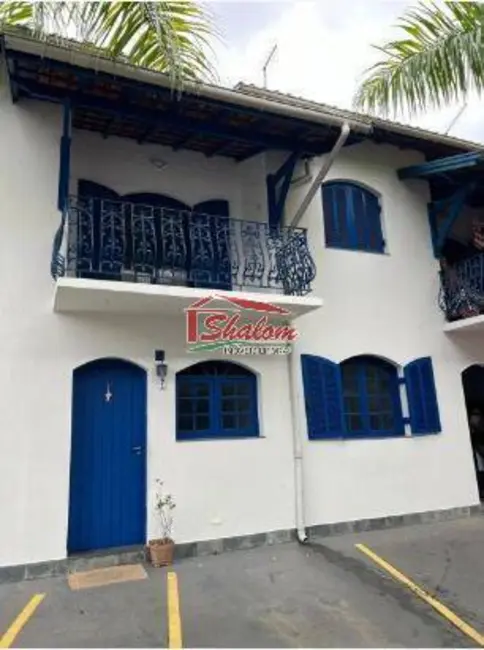 Foto 2 de Sobrado com 2 quartos à venda, 75m2 em Centro, Caraguatatuba - SP