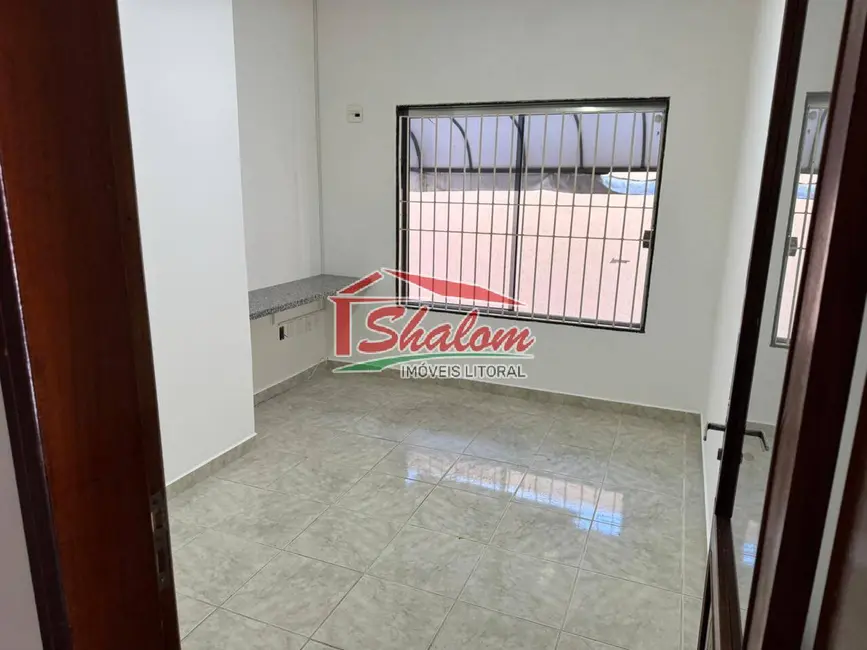 Foto 3 de Sala Comercial para alugar, 150m2 em Centro, Caraguatatuba - SP