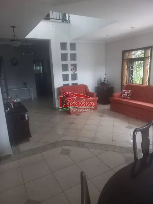 Foto 5 de Sobrado com 5 quartos à venda, 370m2 em Indaiá, Caraguatatuba - SP