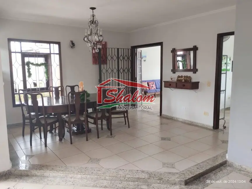 Foto 4 de Sobrado com 5 quartos à venda, 370m2 em Indaiá, Caraguatatuba - SP
