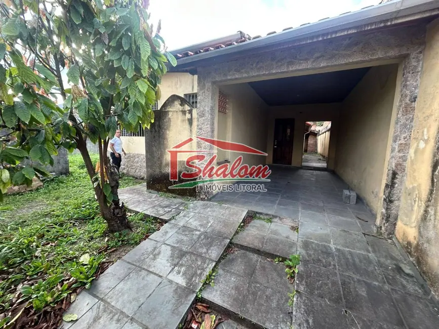 Foto 6 de Casa com 3 quartos para alugar, 200m2 em Centro, Caraguatatuba - SP