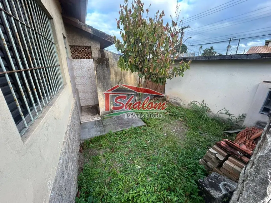 Foto 4 de Casa com 3 quartos para alugar, 200m2 em Centro, Caraguatatuba - SP