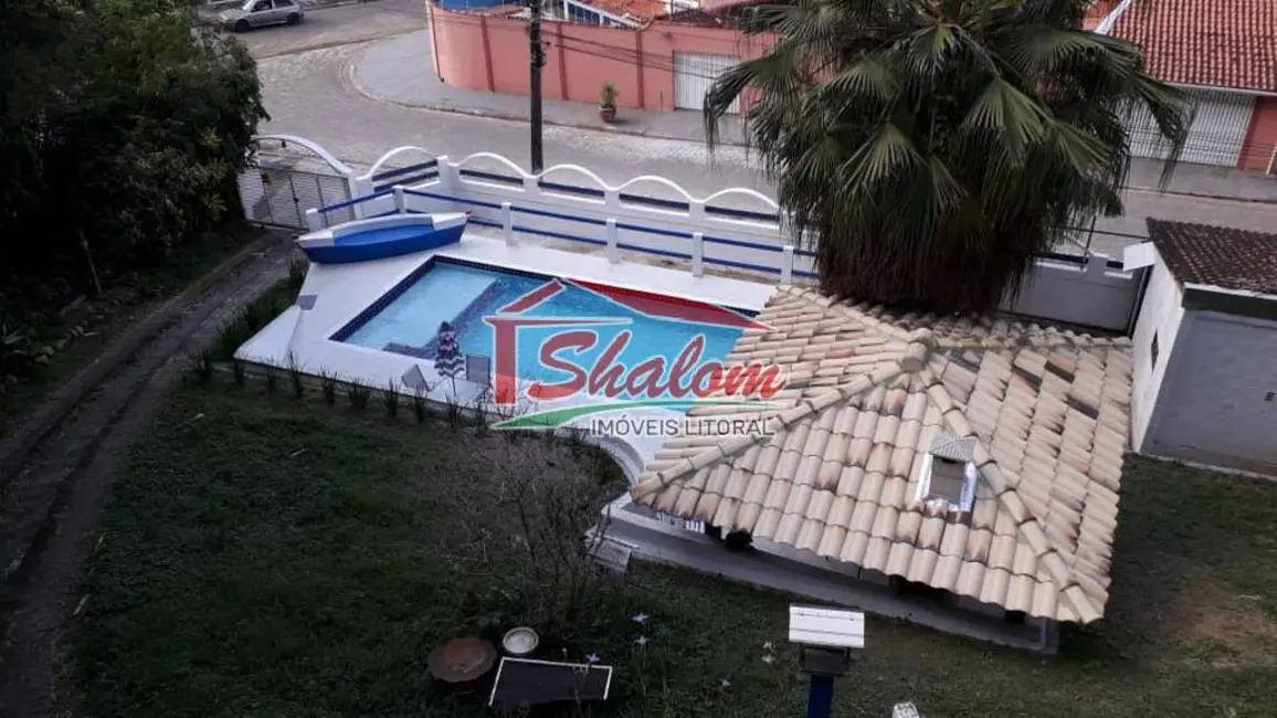 Casa com 5 quartos à venda, 290m2 em Prainha, Caraguatatuba - SP - imagem 1 Foto 1 de Casa com 5 quartos à venda, 290m2 em Prainha, Caraguatatuba - SP