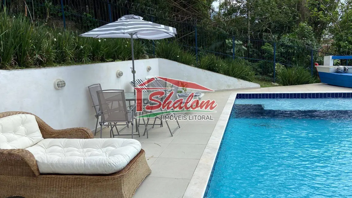 Casa com 5 quartos à venda, 290m2 em Prainha, Caraguatatuba - SP - imagem 4 Foto 4 de Casa com 5 quartos à venda, 290m2 em Prainha, Caraguatatuba - SP