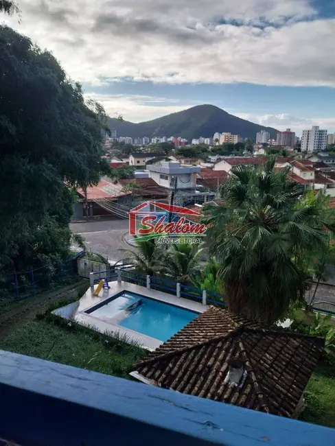 Casa com 5 quartos à venda, 290m2 em Prainha, Caraguatatuba - SP - imagem 3 Foto 3 de Casa com 5 quartos à venda, 290m2 em Prainha, Caraguatatuba - SP